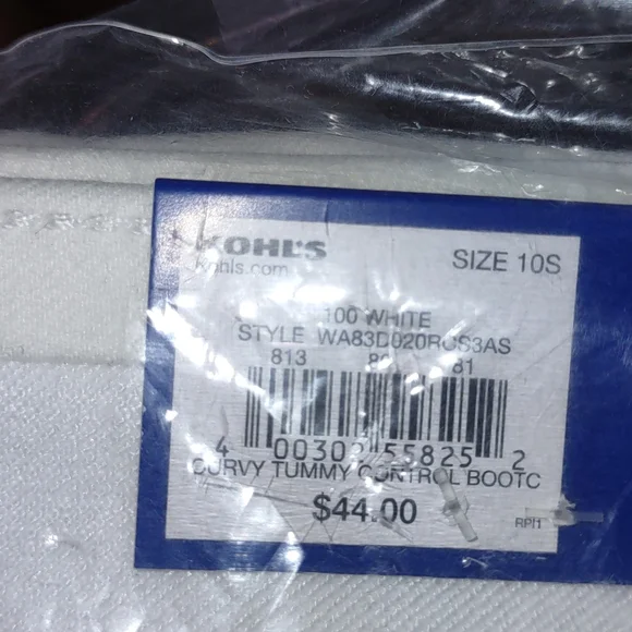 Apt 9 mid rise white stretch bootcut curvy tummy control jeans. Size 10S New - Picture 3 of 13